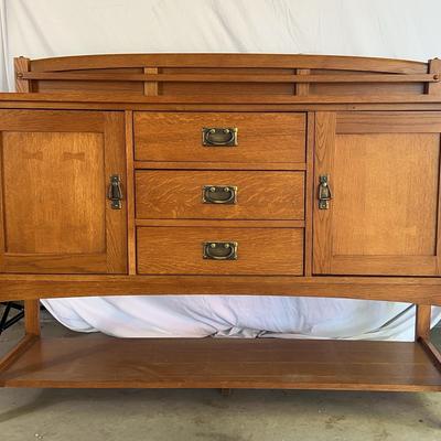 Bassett Furniture Oak Sideboard Table 
