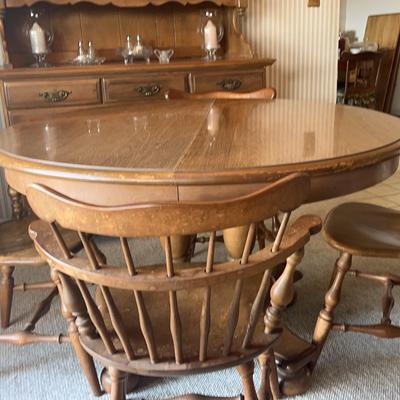 47" Round Dining Table And 4 Chairs 