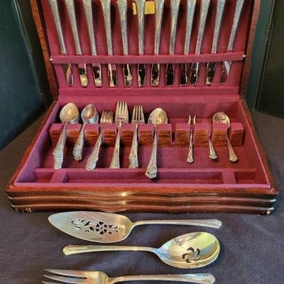 Silverplate Flatware Set (D)