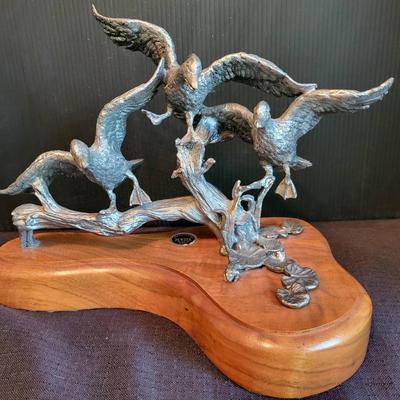 Pewter Duck Statue (D)