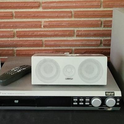 Philips Digital Surround System (D)