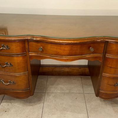 Bassett Desk