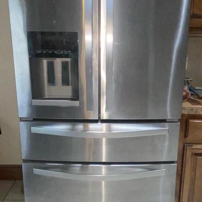 Whirlpool Refrigerator 