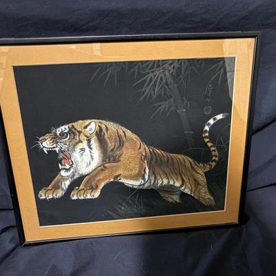 Leaping Tiger
