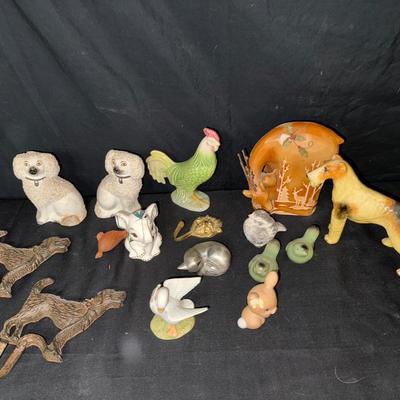 Lots Of Critters