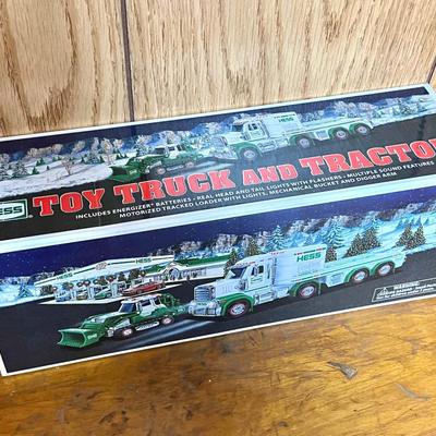 2013 HESS Toy Truck and Tractor