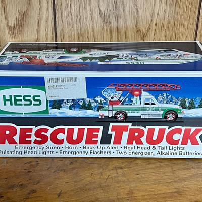 HESS 1994 Rescue Truck with Emergency Siren