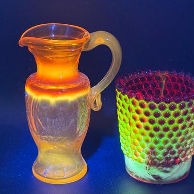 (2) Small UV Reactive Vintage Glass Pieces