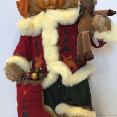 Grandeur Noel Holiday Bear, collectible, New In Box 