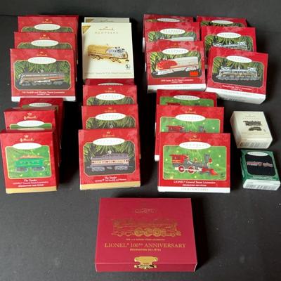 Hallmark Keepsake Ornaments - Lionel Trains