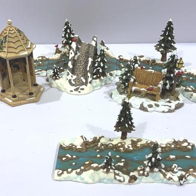 DO NOT PUBLISH Dept 56 Village Mill Creek