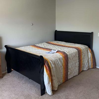 Black Coaster Fine Furniture Sleigh Queen Bed
