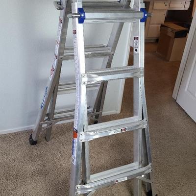 Werner Metal-like 17' Foldable Ladder Model MT-17