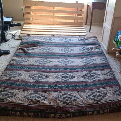 Queen Futon