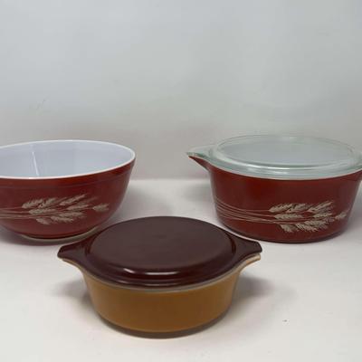 Vintage Pyrex Bowls