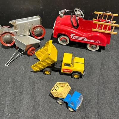 Vintage Marx Wind-Up Tin Toy Tractor 1930’s With Key, Fire Truck Planter, Vintage Tonka Dump Trucks