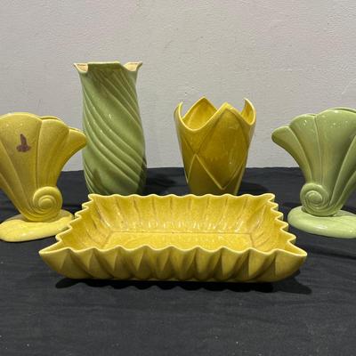 Vintage MCM Red Wing Pottery ~ Ft. Vases & a Ribbed Tray Dish 