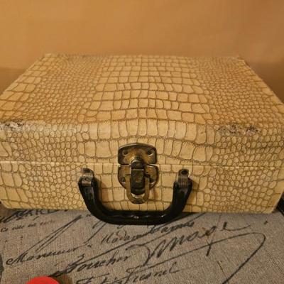 Sale Photo Thumbnail #266