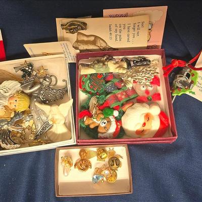 Pins Galore! Lot 