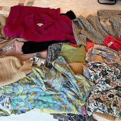 Large Mystery Lot Of Shirts - Mostly Med To Large