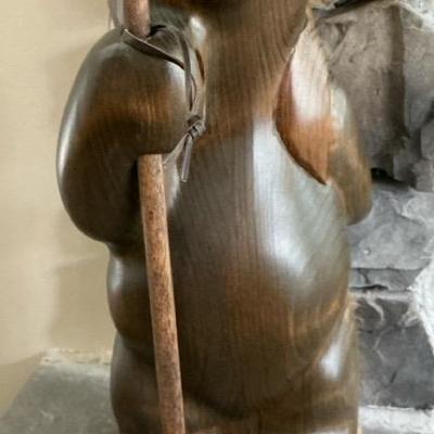 Jeff Fleming Big Sky Carvers Carved Wood Bear