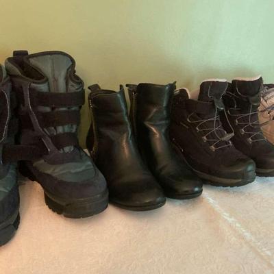 Womens Boots Size 6 Born, Columbia, L.L. Bean, &  Salomon
