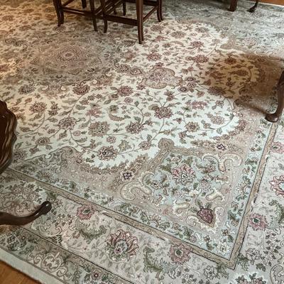 Creams And Floral Center Medallion Rug 11'x11" 9' 
