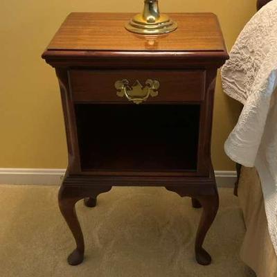 Cherry Queen Anne Style Nightstand