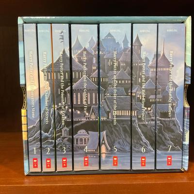 Harry Potter Complete Series Box Set 