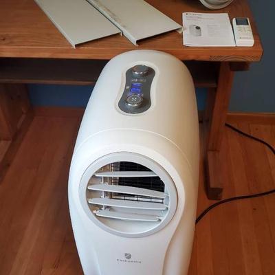 Friedrich Portable Air Conditioner w/Heat
