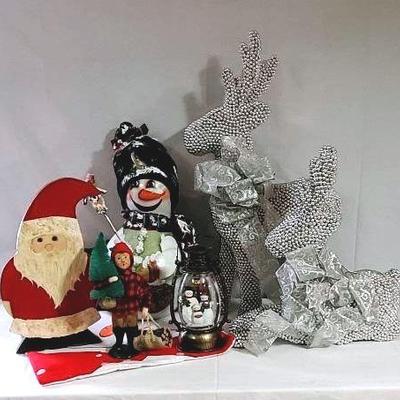 Fun Holiday Decor Items 