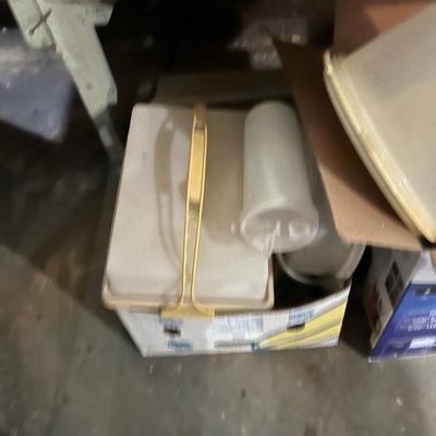 Tupperware 