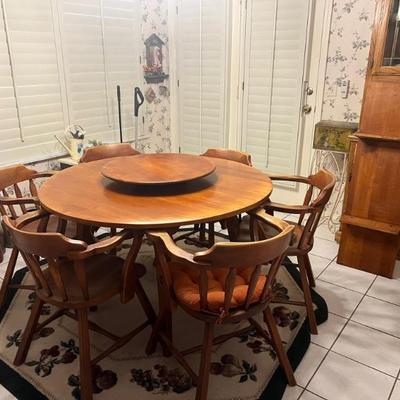 Antique Maple Dining table and chairs with leaves
