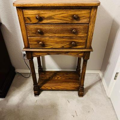 Antique chest of drawers