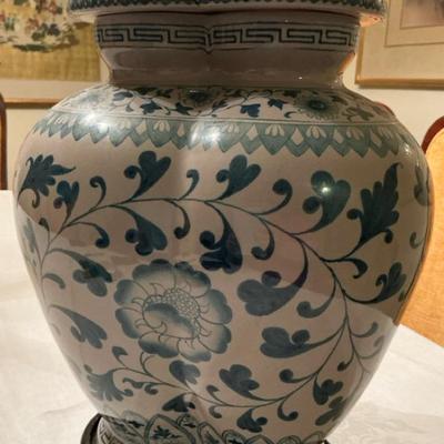 Vintage Chinoiserie Ginger Jar With Wood Base 