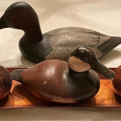 Carved Ducks And Other Decor 
