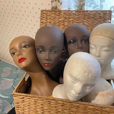 Wig holders 