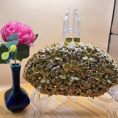 Sparkling Floral Jeweled Clutch Purse with Chains – Gold & Green 