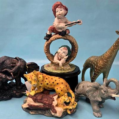 "Giuseppe Armani's" Capodimonte Figurine and More