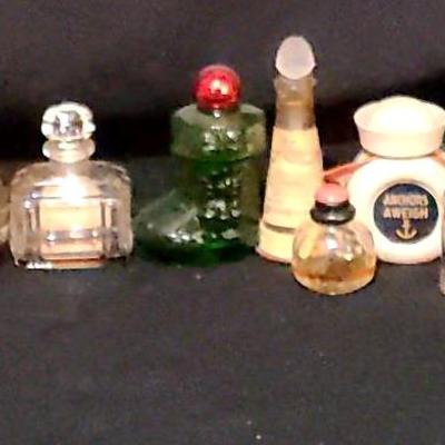 16 Vintage Perfume Bottles 