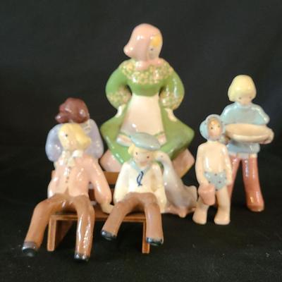 6 Jean Manley Ceramic Figurines