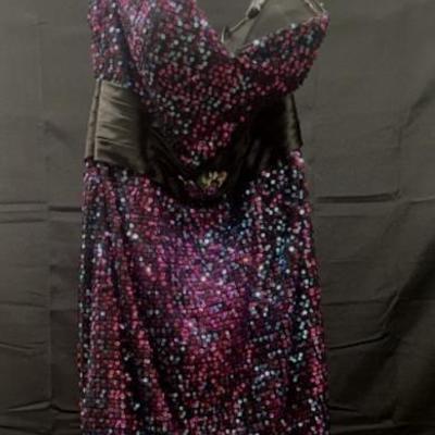Sale Photo Thumbnail #31