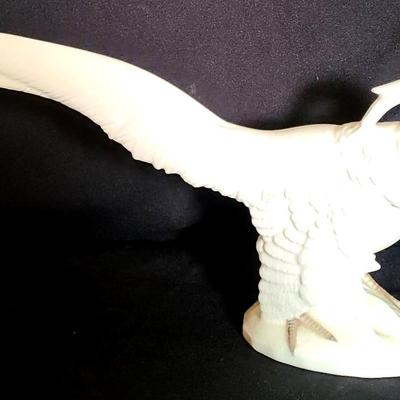 Vintage Porcelain Ball Art Ware Bird Figurine 