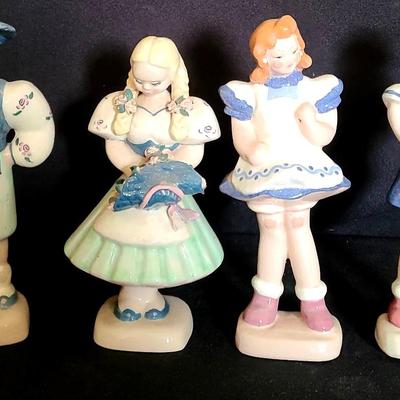 Lot Of Kay Finch Boys And Girsl Figurines 