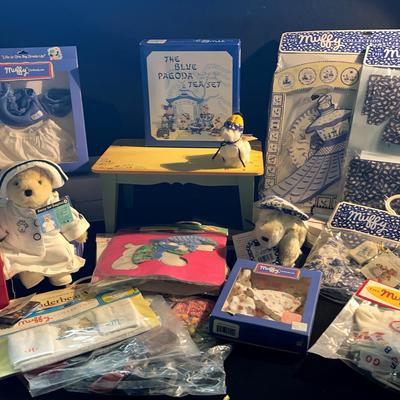 Muffy Vanderbear Collection: Blue Pagoda Set, Muffy Mercy Me Head Nurse, Table & More