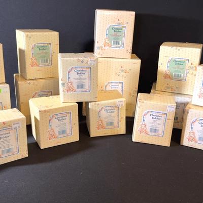 Collection of Cherished Teddies by Enesco 