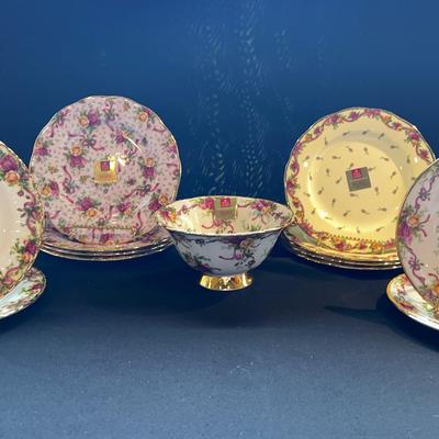 Royal Albert - Old Country Roses - Ruby Celebration Plates And Bowl