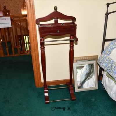 613 bedroom b