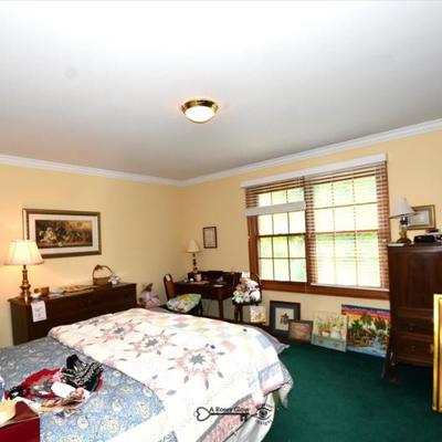 562 bedroom b