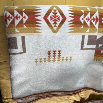 Pendleton Beaver Country Blanket